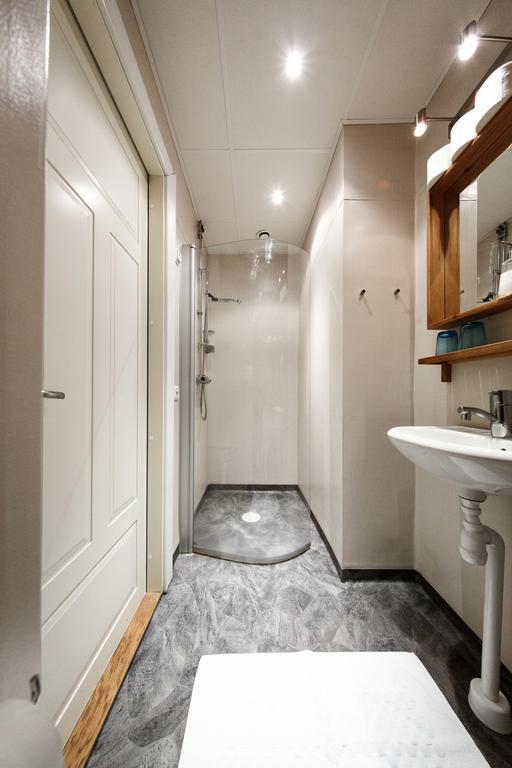 Hotell Pilen Umea Bagian luar foto