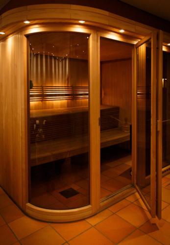 Hotell Pilen Umea Bagian luar foto