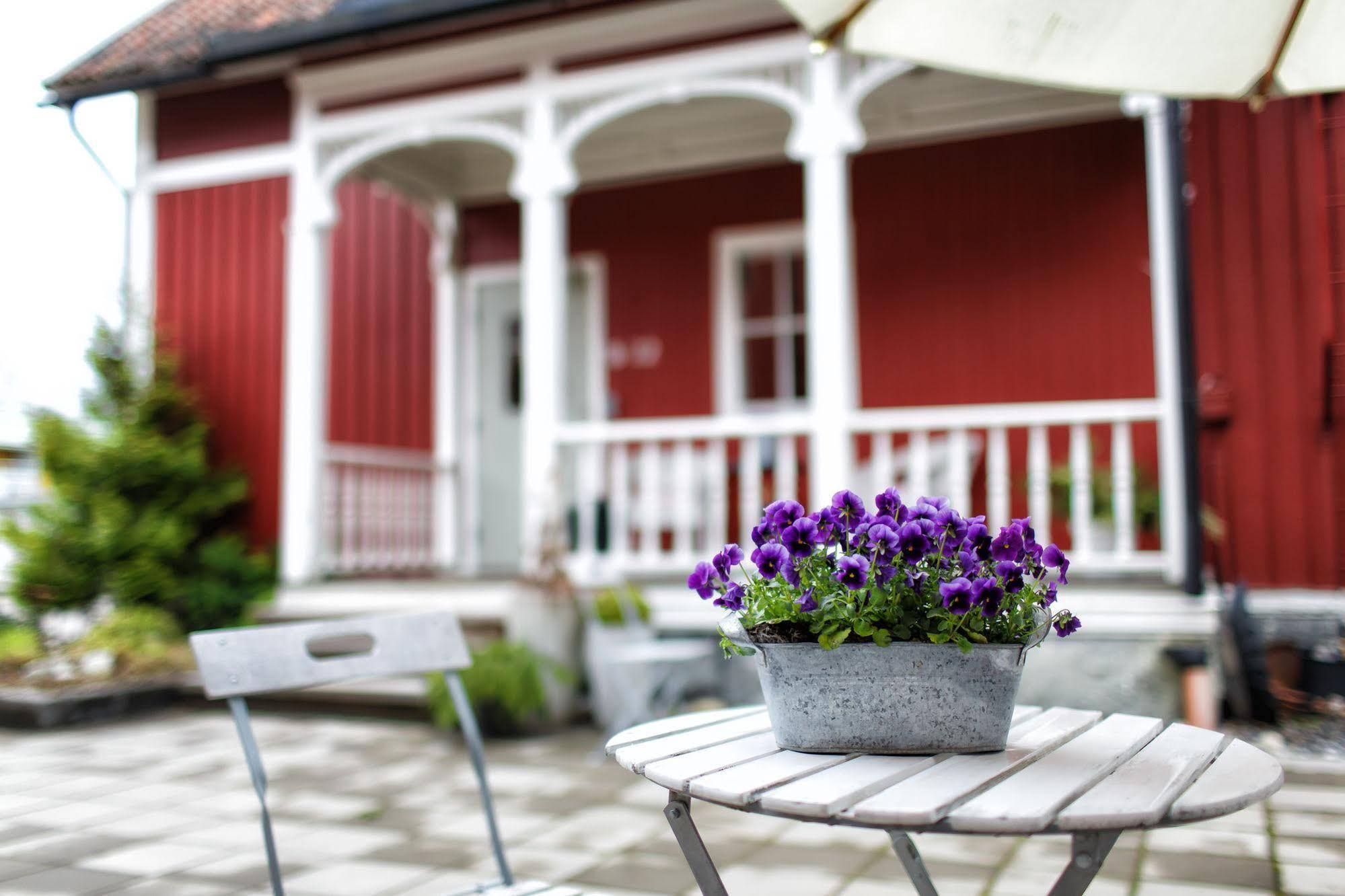 Hotell Pilen Umea Bagian luar foto